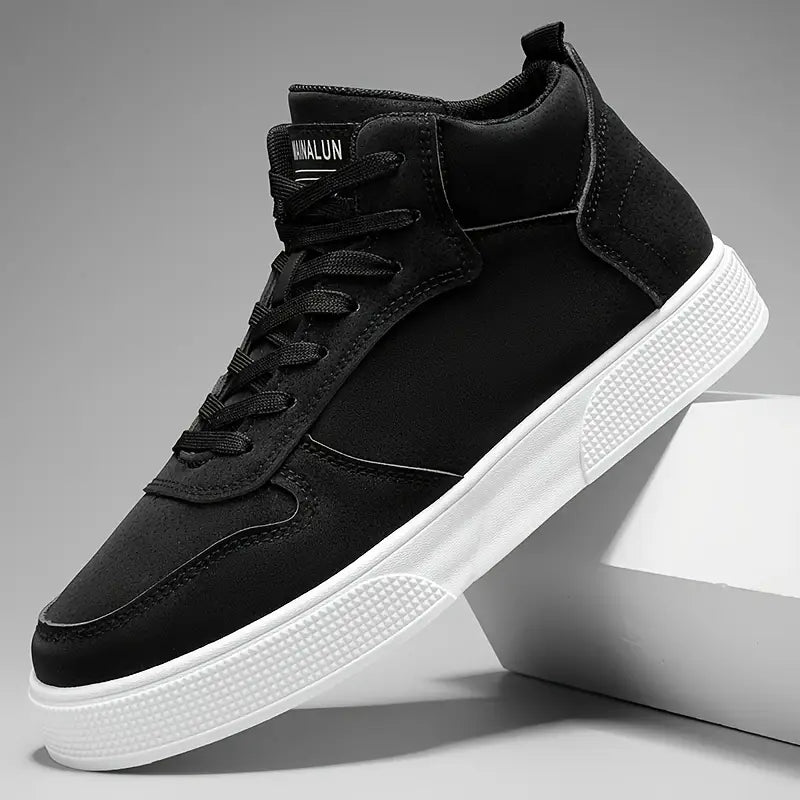 Vielseitige Herren Sneaker in moderner Farbgebung, Gesamtansicht