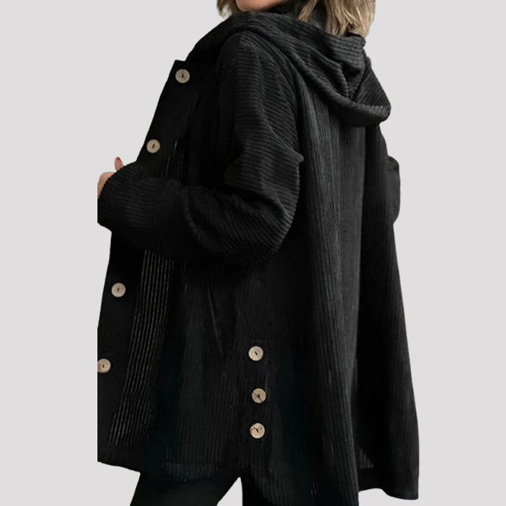 Modische Herbstmode Damenjacke mit praktischem Kapuzendetail