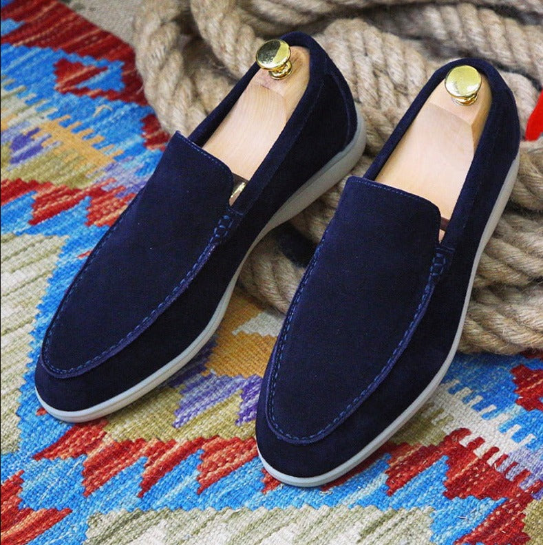 Herrenschuh-Kollektion in verschiedenen Farbtönen