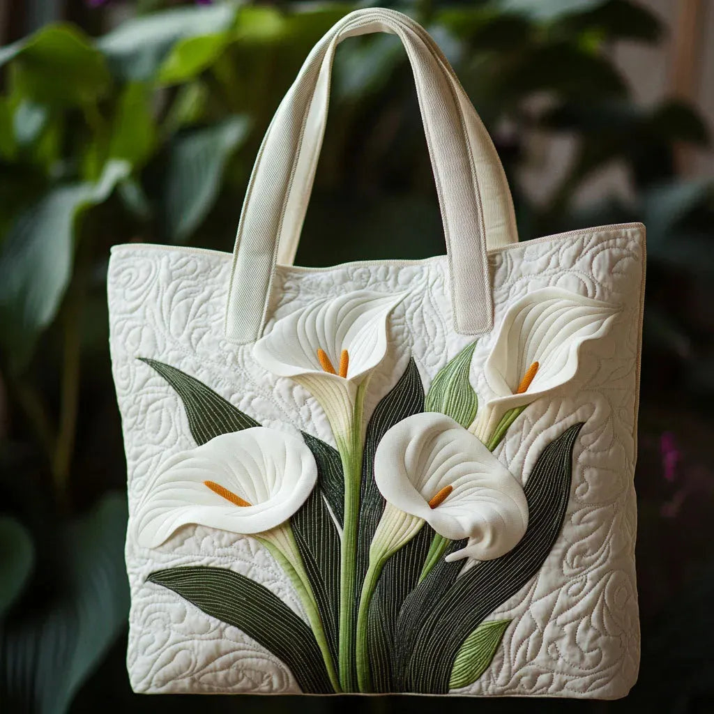 Handgefertigte Tragetasche mit floralem Design im Detail