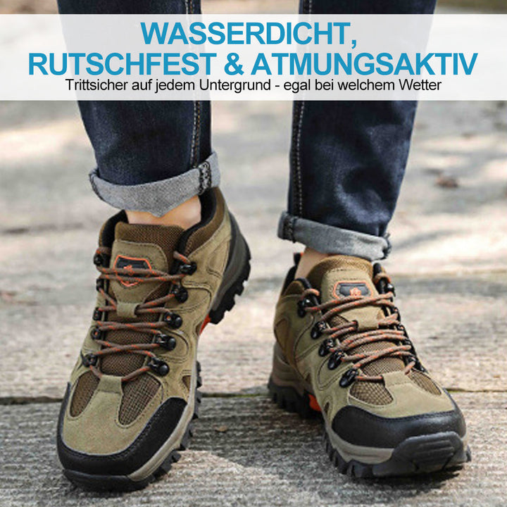 Atmungsaktive Herren Wanderschuhe von oben gesehen, mit starkem Profil für sicheren Halt im Gelände.