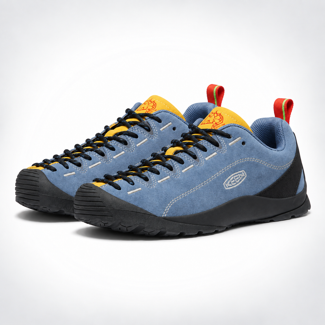 Detailansicht der blauen Herren Kletterschuhe mit gelben Schnürdetails