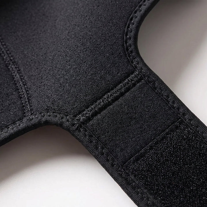 Schulterbandage unisex für Sportler, bietet Kompression & verstellbare Stabilisierung.