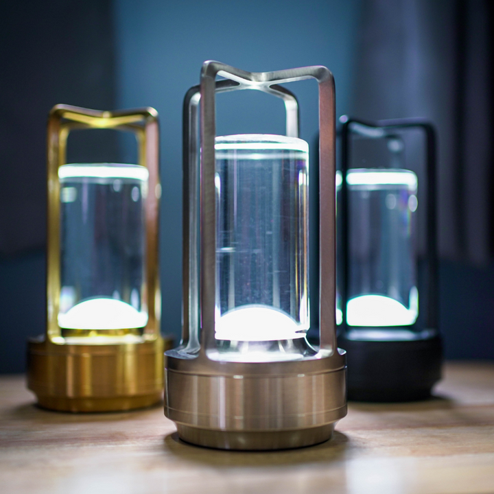 Exklusive Tischlampe für Innenräume mit Kristallglas