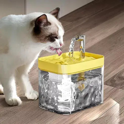 Automatischer Trinkbrunnen für Haustiere