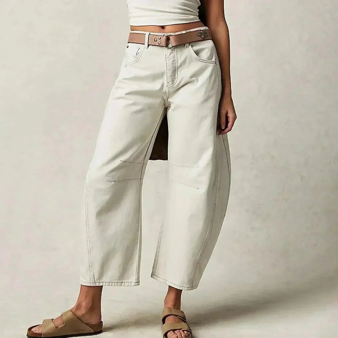 Damen High-Waisted Weite Jeans mit elegantem Schnitt für bequemen Freizeit-Look, figurschmeichelnd und modern.