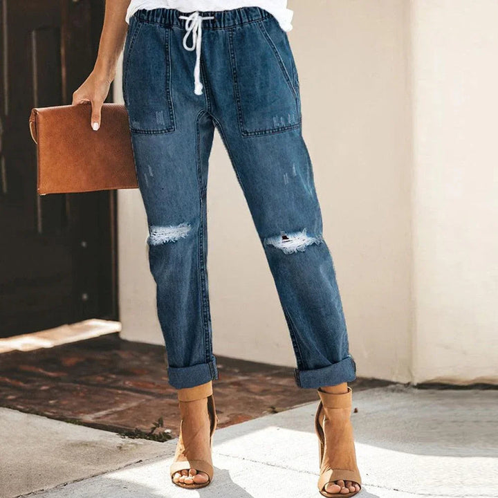 Damen Jogginghose Denim kombiniert mit Schuhen