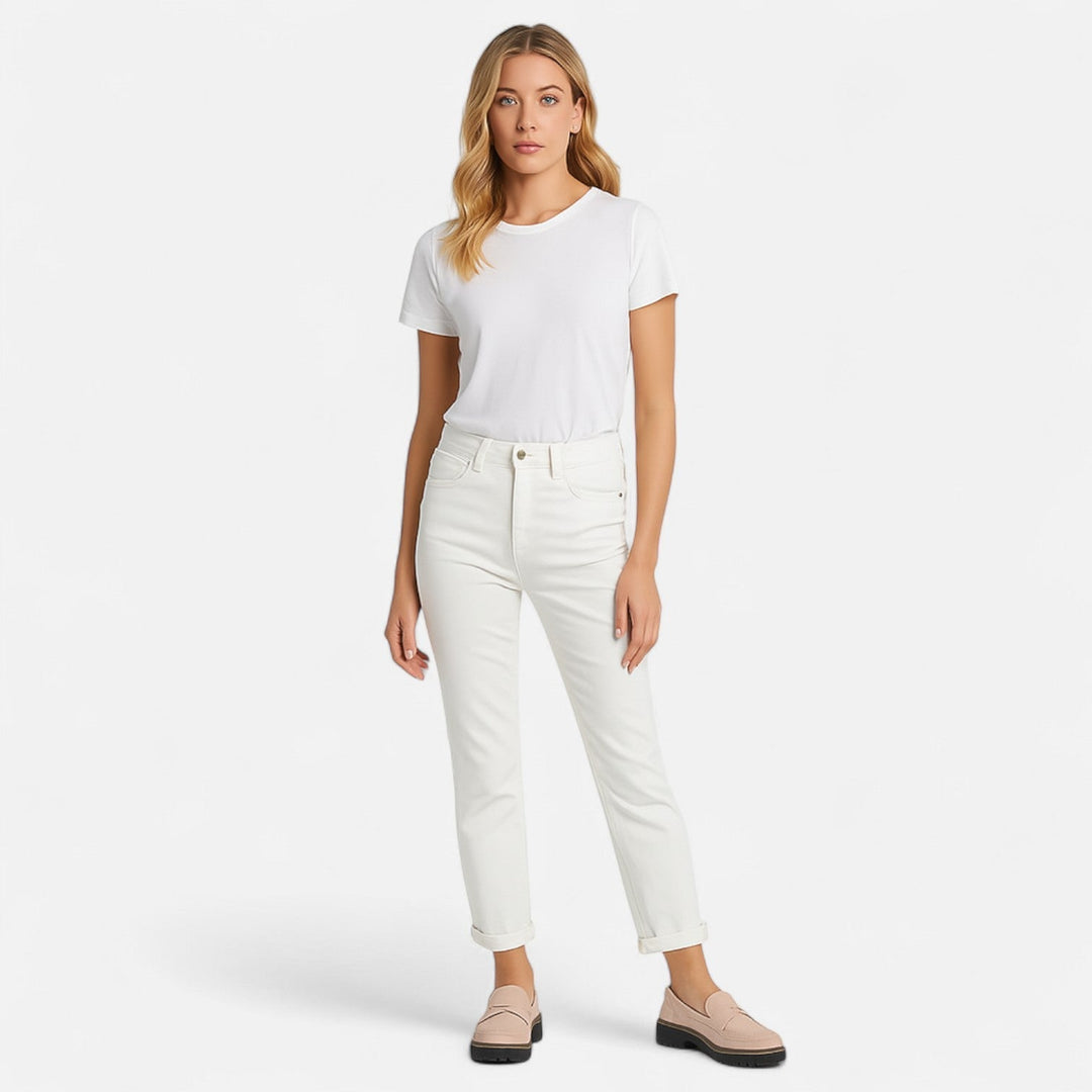 Geräumige Zehenbox und bequeme Passform dieser atmungsaktiven Damen Komfortschuhe.