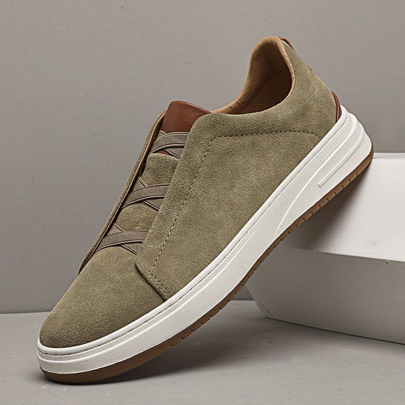 Bequeme, leichte Herren Slip-On Sneaker für den Alltag. Komfortable Freizeitschuhe mit gepolsterter Sohle für Männer.