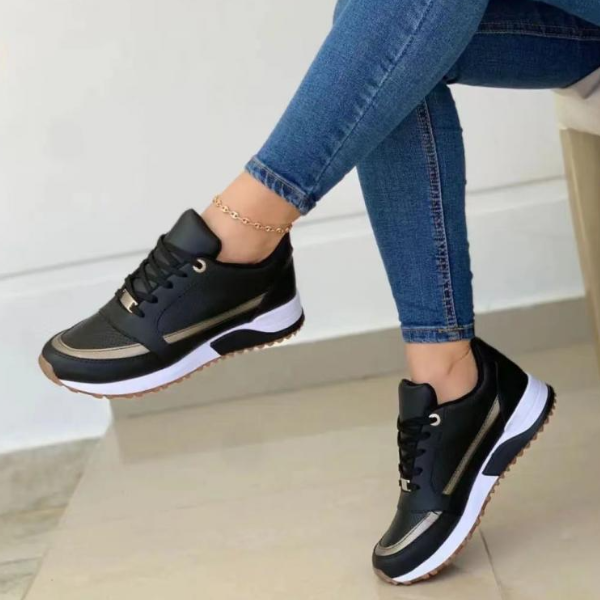 Leichte Damen Sneaker in Blau, Schwarz & Weiß für Komfort