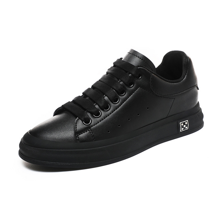 Herren Komfortschuhe mit integrierter Erhöhung, perfekt für lange Tage und Männer Mode.