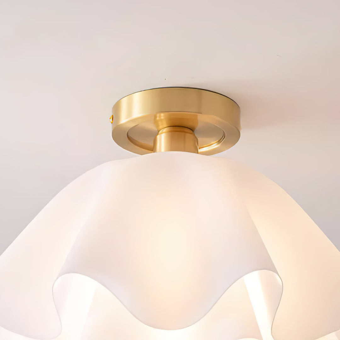 Elegante Kupfer Deckenleuchte für modernes Zuhause
