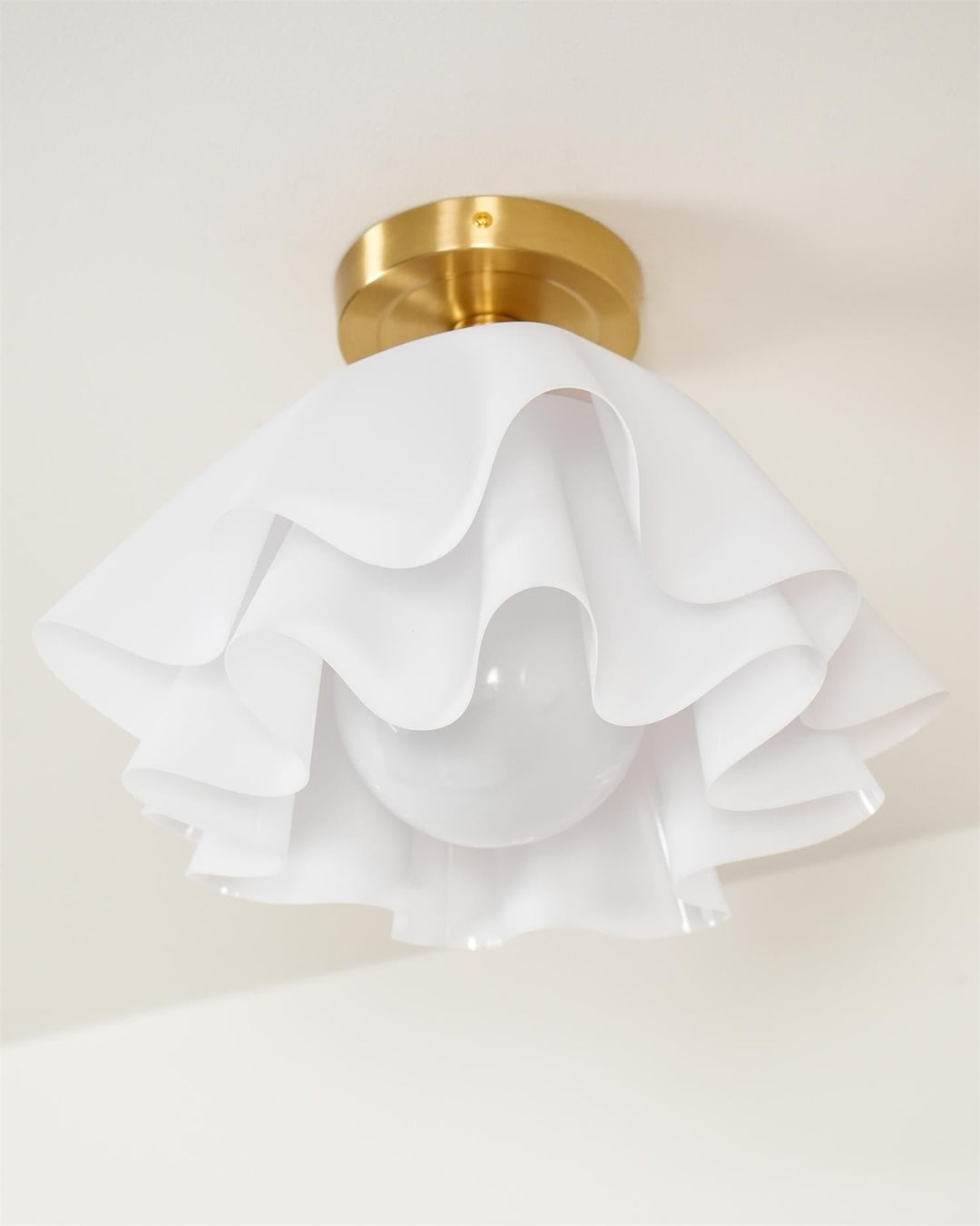 Elegante Kupfer Deckenleuchte für modernes Zuhause