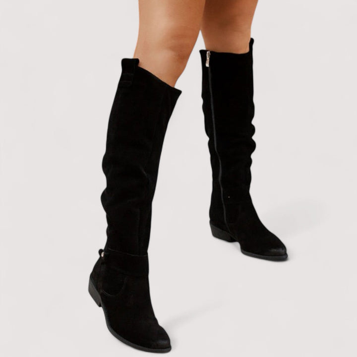 Eleganter Damen Winterstiefel gefüttert in klassischem Schwarz