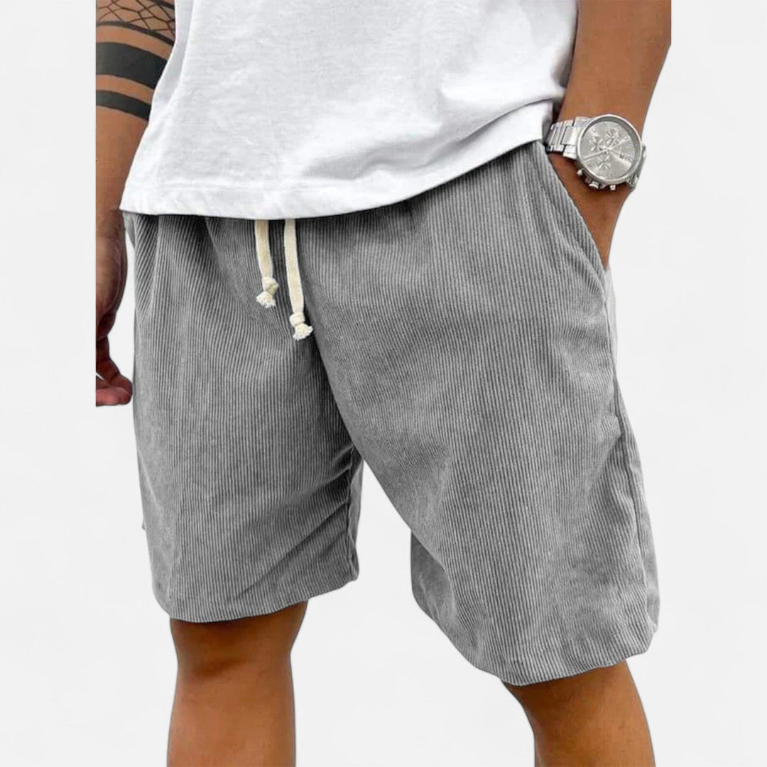 Herren Sommer Shorts: Klassische Freizeithose für stilvolle Männer. Perfekt für Urlaub & Alltag.