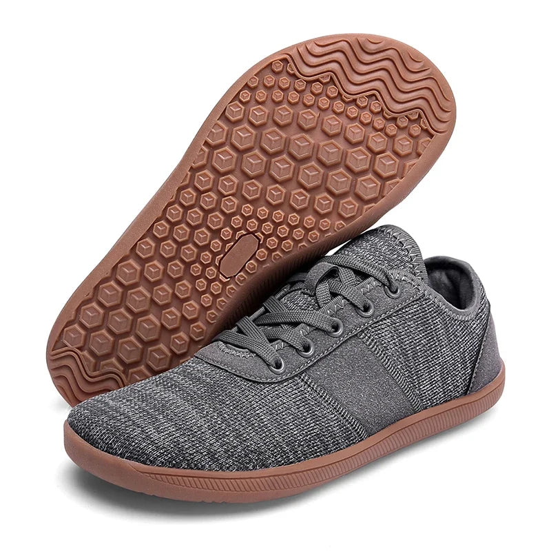 Schwarze Herren Barfussschuhe Luca, klassisch und bequem für lange Tage.