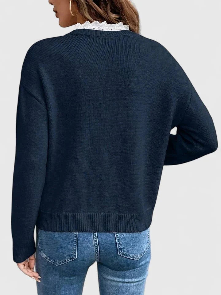 Stilvolle Langarm-Damenbluse mit eleganter Spitze. Modische Business- & Freizeitkleidung, schmeichelhaft für jede Damenmode.