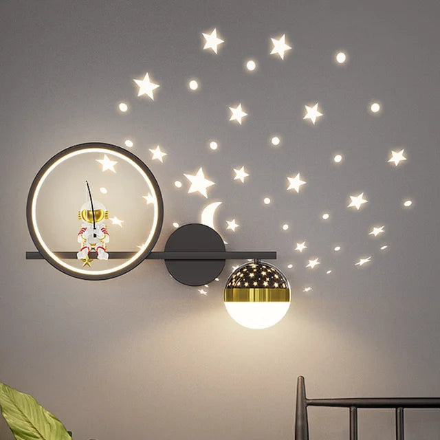 Moderne Kinderzimmer-Wandleuchte, LED, dimmbar, Sternmotiv, schwarz-weiß, Schlafzimmer-Dekor.