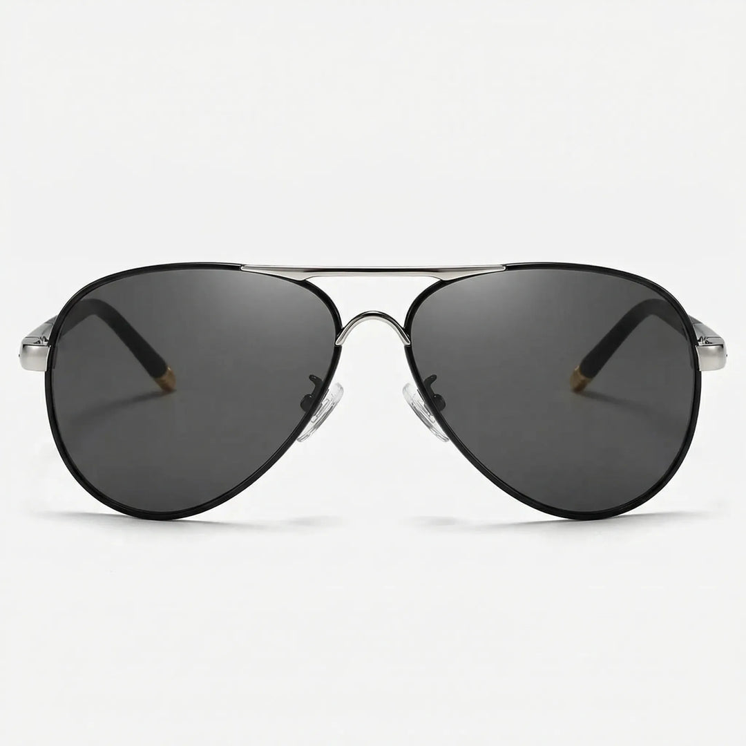 Stilvolles Accessoire: Polarisierte Sonnenbrille im Piloten-Look