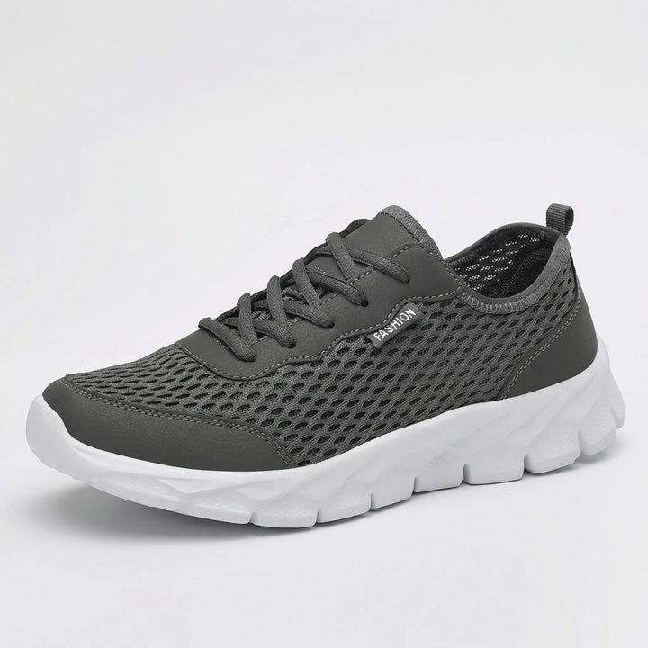 Leichte Herren Sneaker in moderner Optik zum Joggen