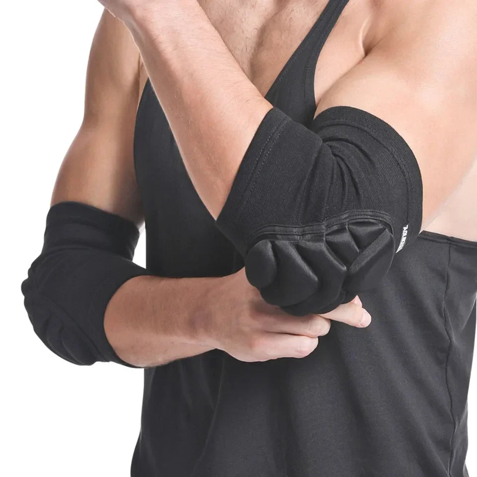 Atmungsaktive Compression Sleeves als Ellbogenschutz in Schwarz