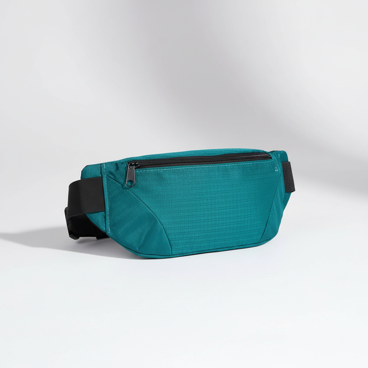 Kompakte Bauchtasche für Smartphone und Schlüssel beim Sport