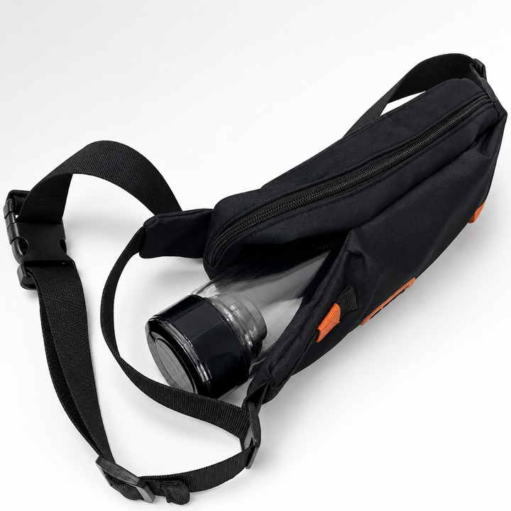 Funktionale Unisex Brusttasche, schwarz, mit mehreren Reißverschlussfächern für optimale Organisation.