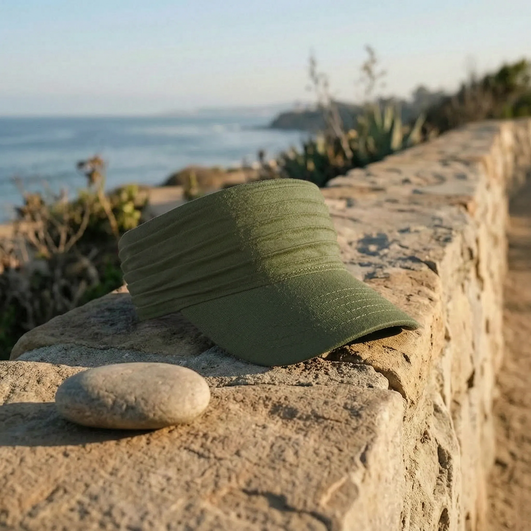 Ergonomisches Sonnenvisier mit elastischem Verschluss für perfekten Halt bei starker Bewegung