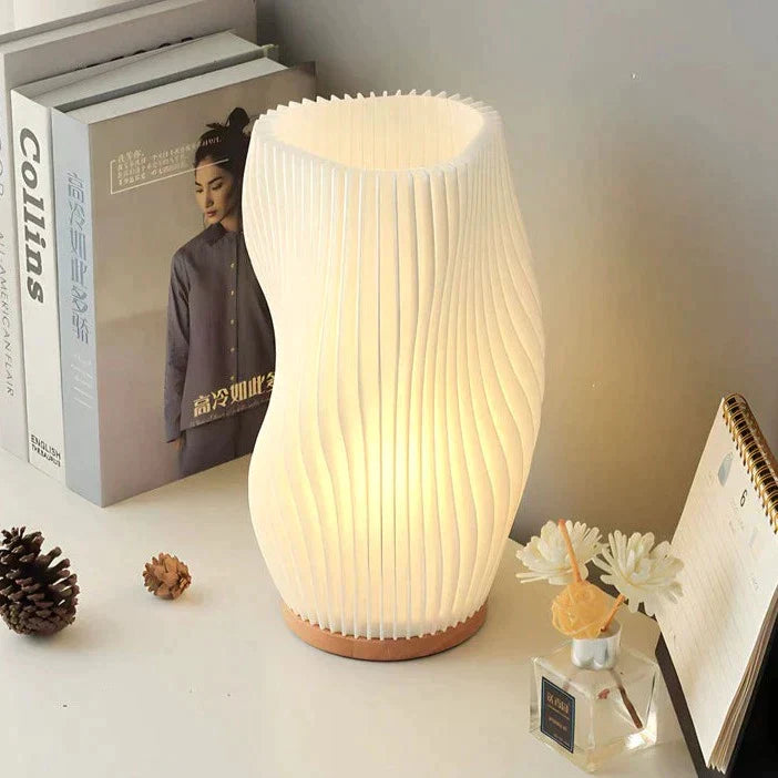 Moderne USB-Tischlampe für stilvolle Beleuchtung