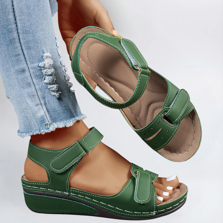 Damen Sandalen, orthopädisch und komfortabel, flexibel und schmerzlindernd für aktive Sommertage.