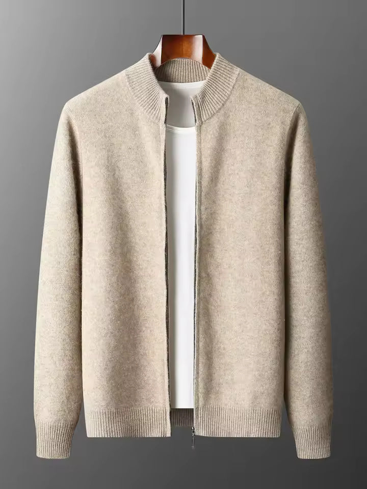 Beige Herren Strickjacke mit Reißverschluss im Detail