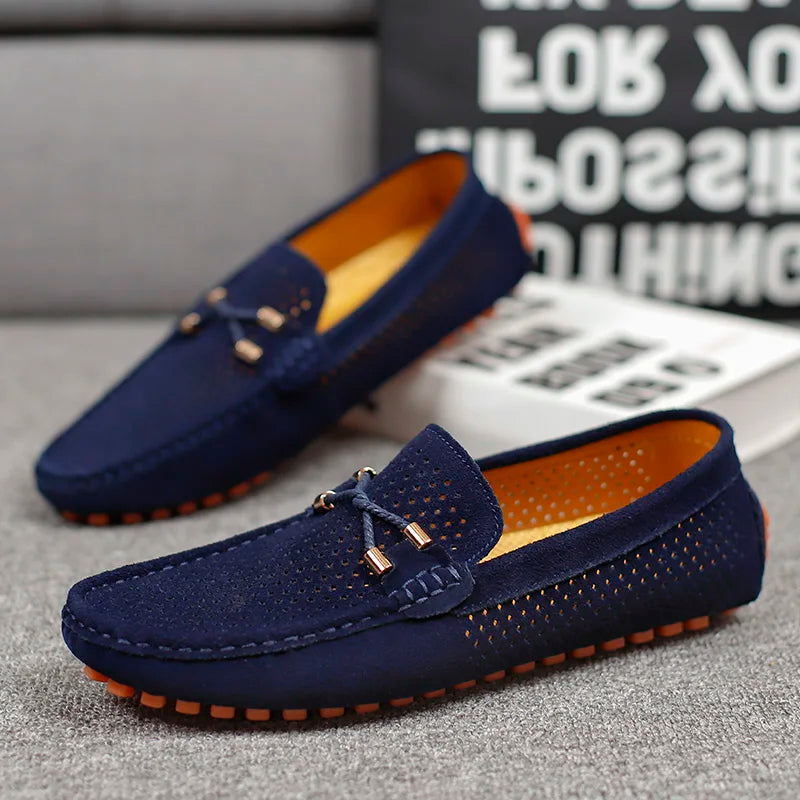 Modische Herren Sommerschuhe in Grau, perforierte Halbschuhe zum Reinschlüpfen