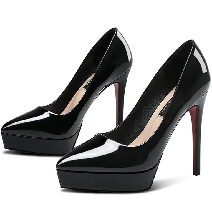 Schwarze Pumps für Damen als edle Partyschuhe und bequeme Büroschuhe