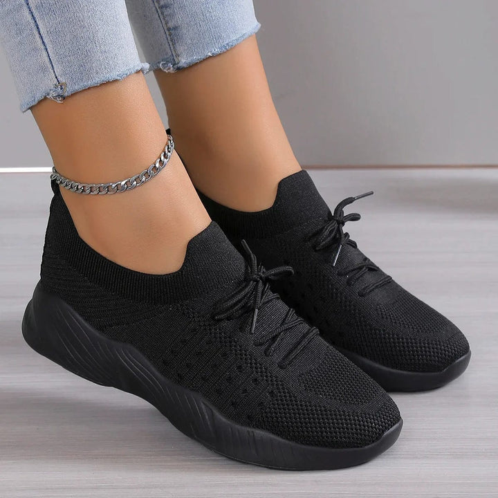 Bequeme Freizeitschuhe für Damen mit rutschfester Sohle und weichem Polster