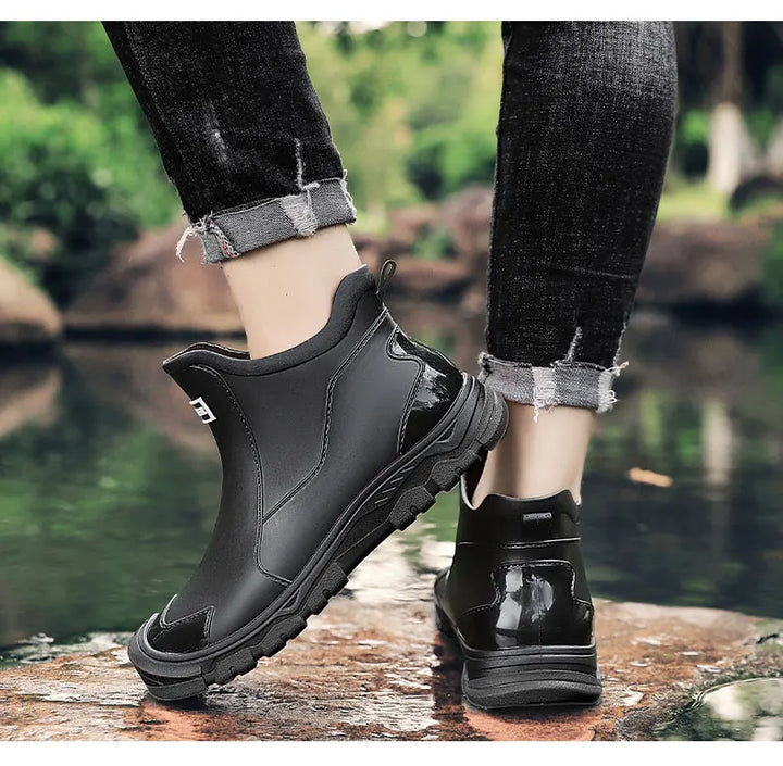 Modische Herren Herbststiefel, robust und bequem. Perfekte Schnürschuhe für den urbanen Alltag.