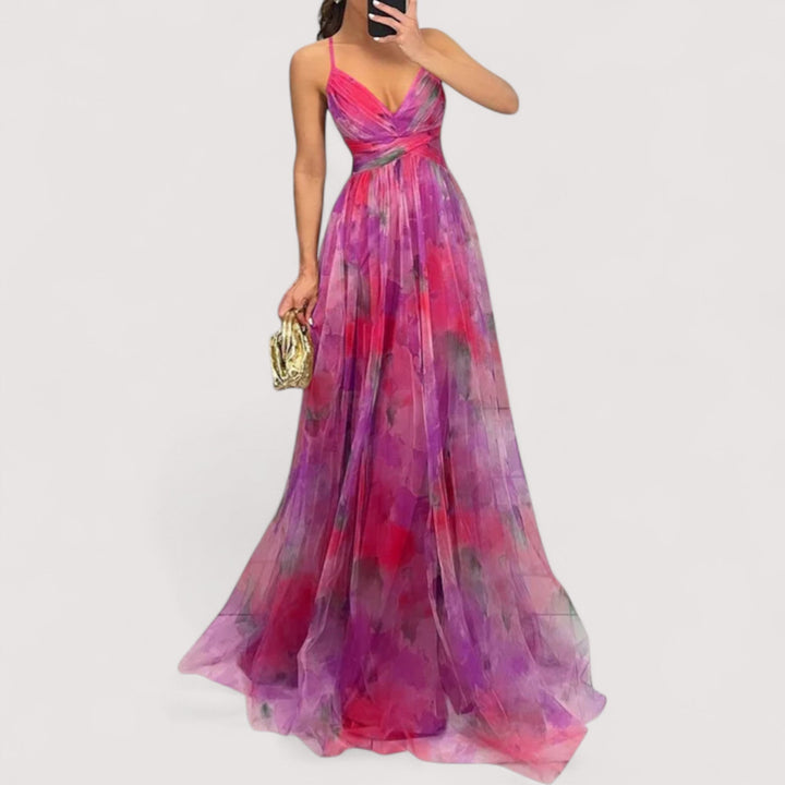 Damen Partykleid: elegant & figurbetont mit markantem verdrehtem Oberteil für unvergessliche Abende.
