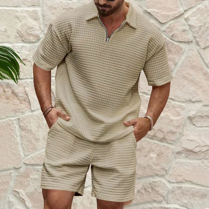 Herren Kurzarm Polo-Set in Khaki mit strukturierter Oberfläche und Shorts