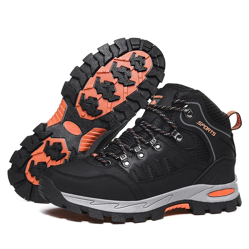 Moderne schwarze Damen Trekkingschuhe knöchelhoch & rutschfest für alpines Gelände und Outdoor.
