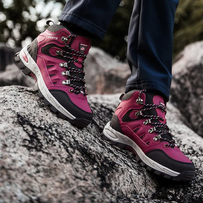 Rot-Rosa Damen Wanderstiefel knöchelhoch mit Profilsohle, perfekt für sicheren Outdoor-Halt & Trekking.