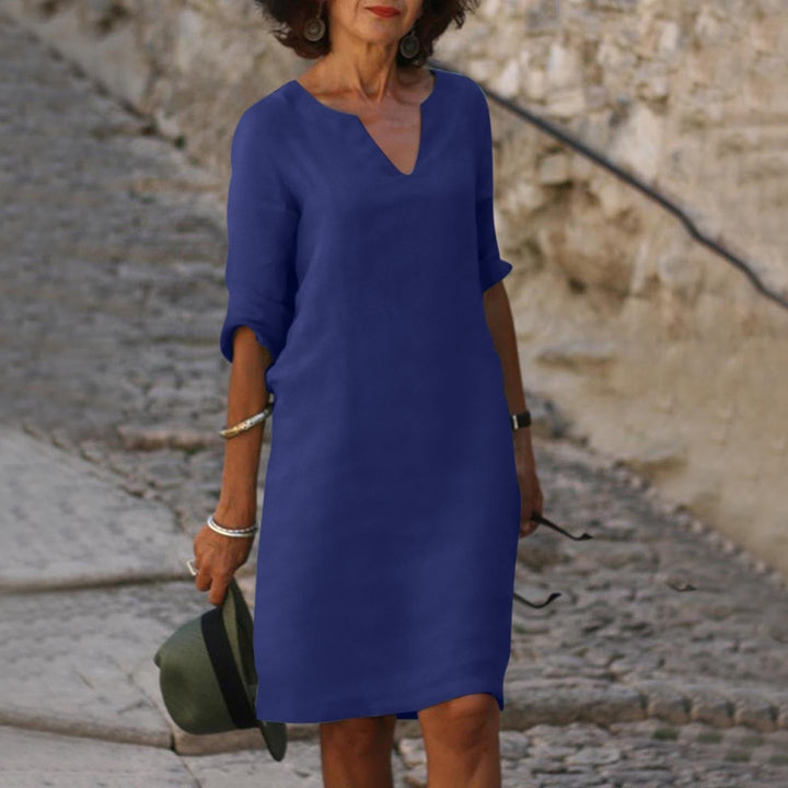 Damen Lagenlook Kleid in klassischem Schwarz mit feiner Textur