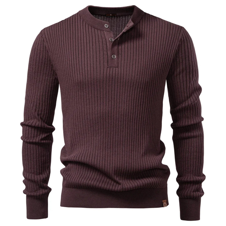 Schwarzer gerippter Herrenpullover mit Knopfleiste im Detail