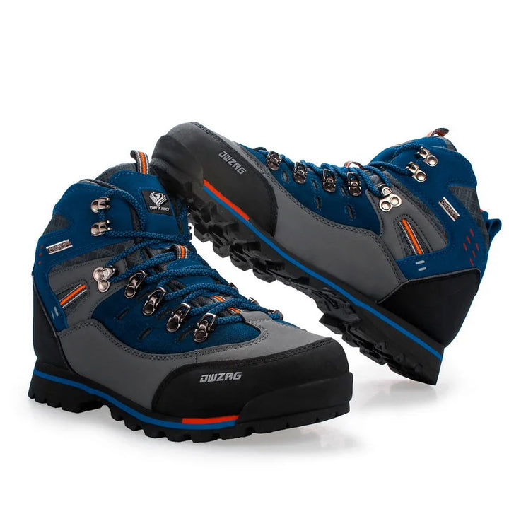 Robuste Herren Outdoor Wanderschuhe mit Profilsohle, knöchelhoch für optimalen Halt beim Trekking.