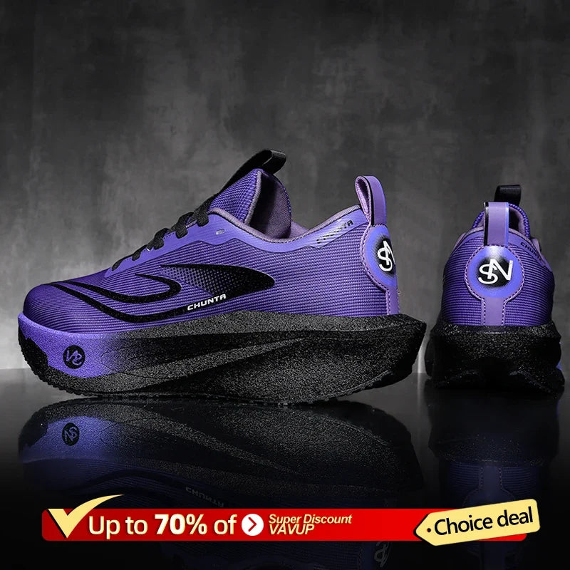 Detaillierte Sohle der bequemen Herren Sneaker, rutschfeste Freizeitschuhe
