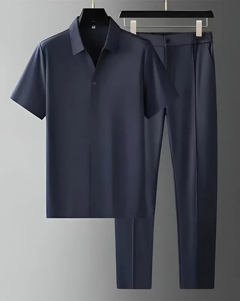 Herren Harvard Polo Zweiteiliges Set in Blau auf Kleiderbügel