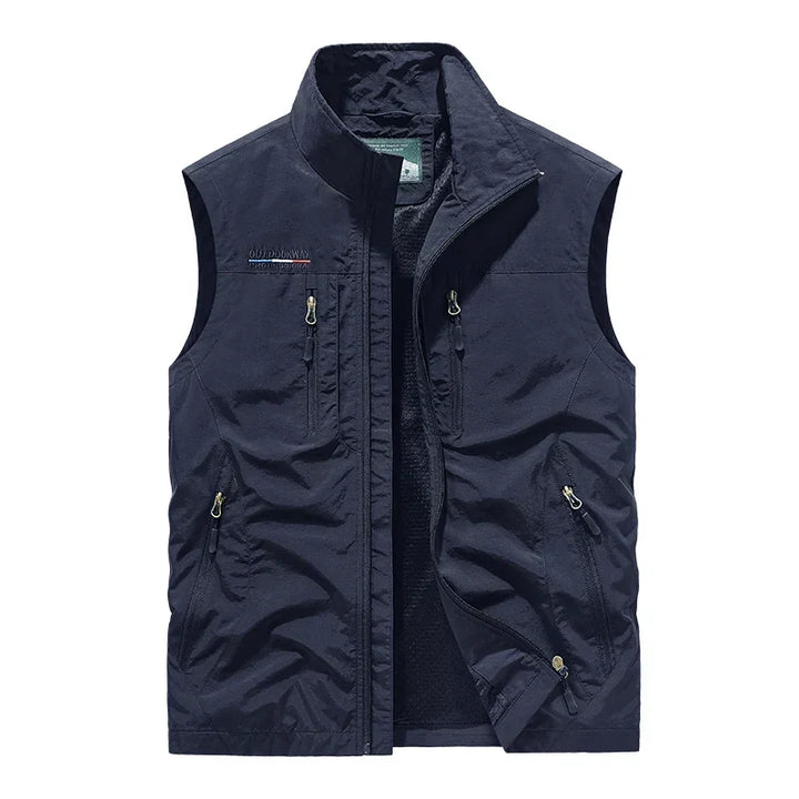Stylische & leichte Herren Weste für Outdoor, Sommer & Freizeit. Praktische Taschen für Essentials.