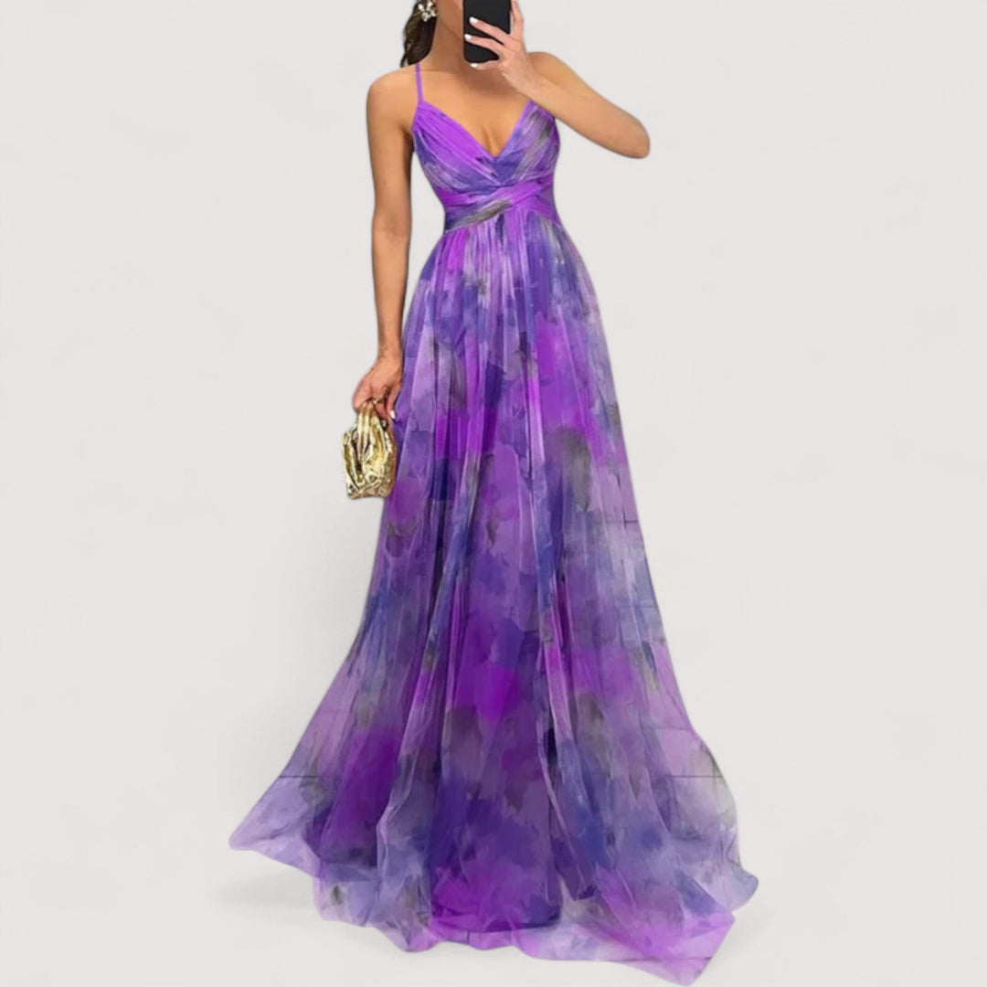 Stilvolles Damen Cocktailkleid, figurbetont mit elegantem verdrehtem Oberteil, ideal für festliche Anlässe.