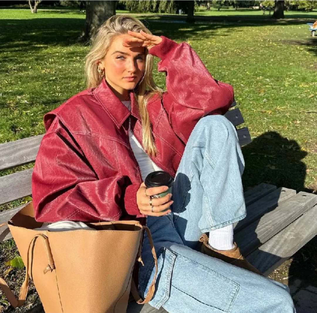 Damen Oversize Rote Jacke - Trendfarbe
