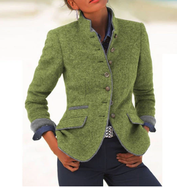 Camel Damenblazer, tailliert, mit stilvoller Kontrastpaspel. Perfekte Business-Oberbekleidung für Damen.