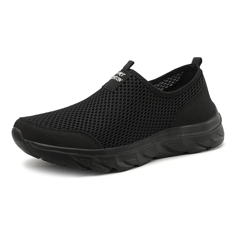 Leichte Herren Slip-On Sneaker, atmungsaktiv & bequem. Ideale Freizeitschuhe, Alltagsschuhe & Sommerschuhe für Herren.