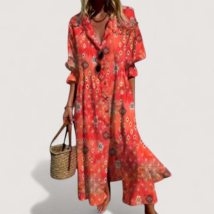 Elegantes Freizeitkleid für Damen mit ansprechendem Print. Lockerer A-Linien Schnitt für optimalen Komfort.